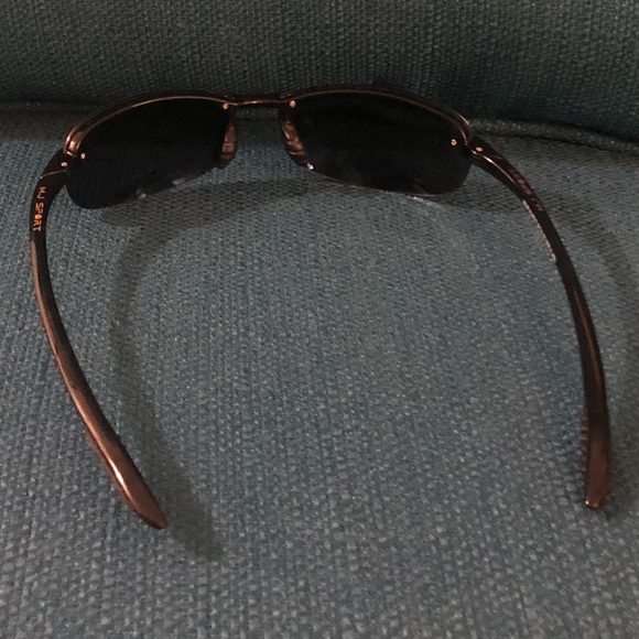 Black Maui Jim Men’s Sport Sunglasses- REPOST, NOT SOLD :) - Picture 3 of 8